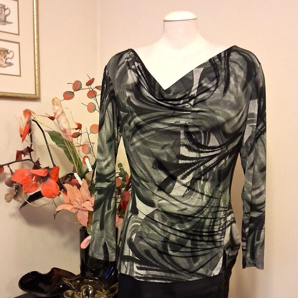 NWT Robert Kitchen Women's Gray Black Printed Blouse Long Sleeve Top Size 10 M - Picture 2 of 8
